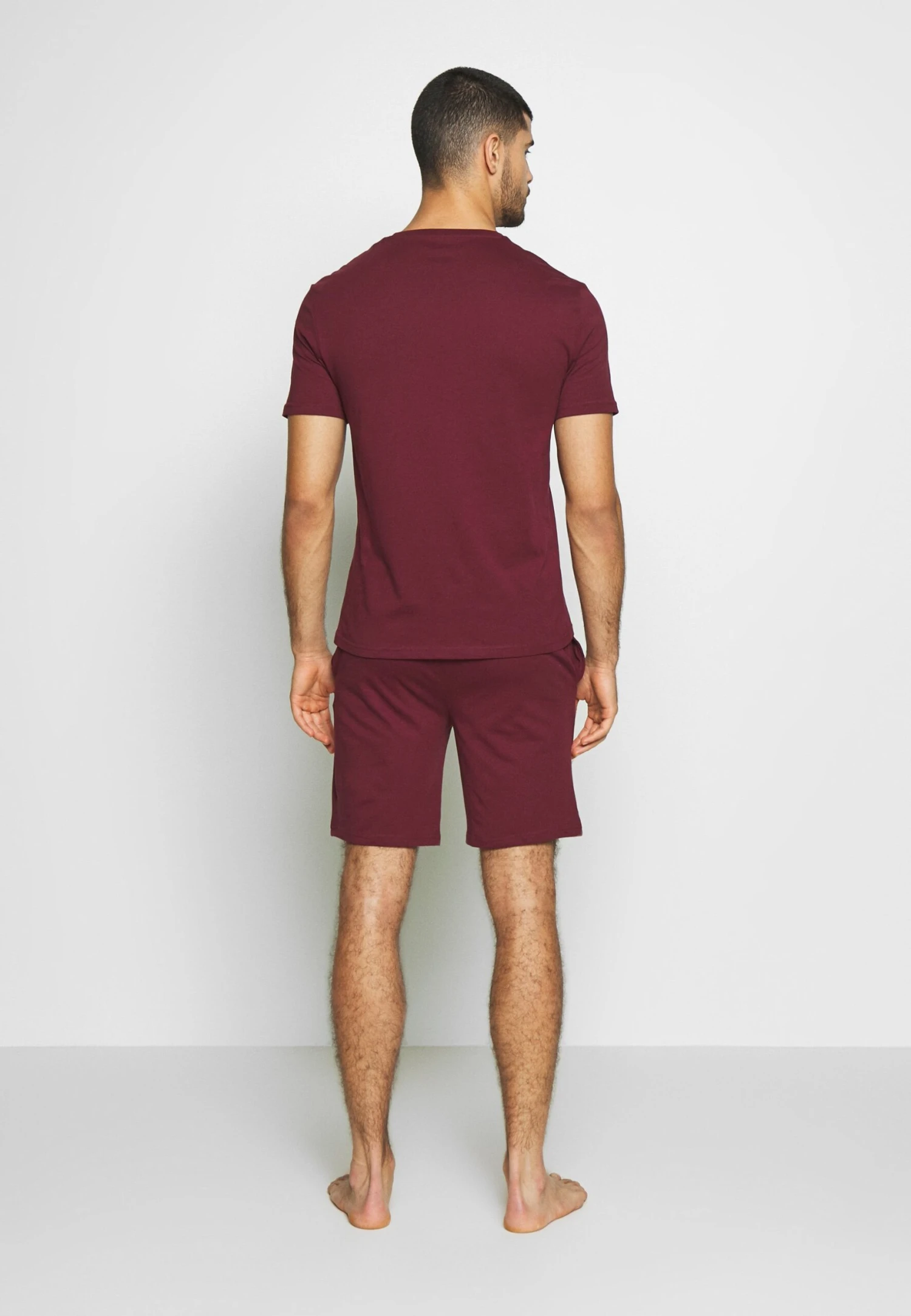 Pyjama - Bordeaux Pier One Pyjama - Bordeaux -Pier One 01779b9b7e2d4867b99b937a10d4f0d8 scaled