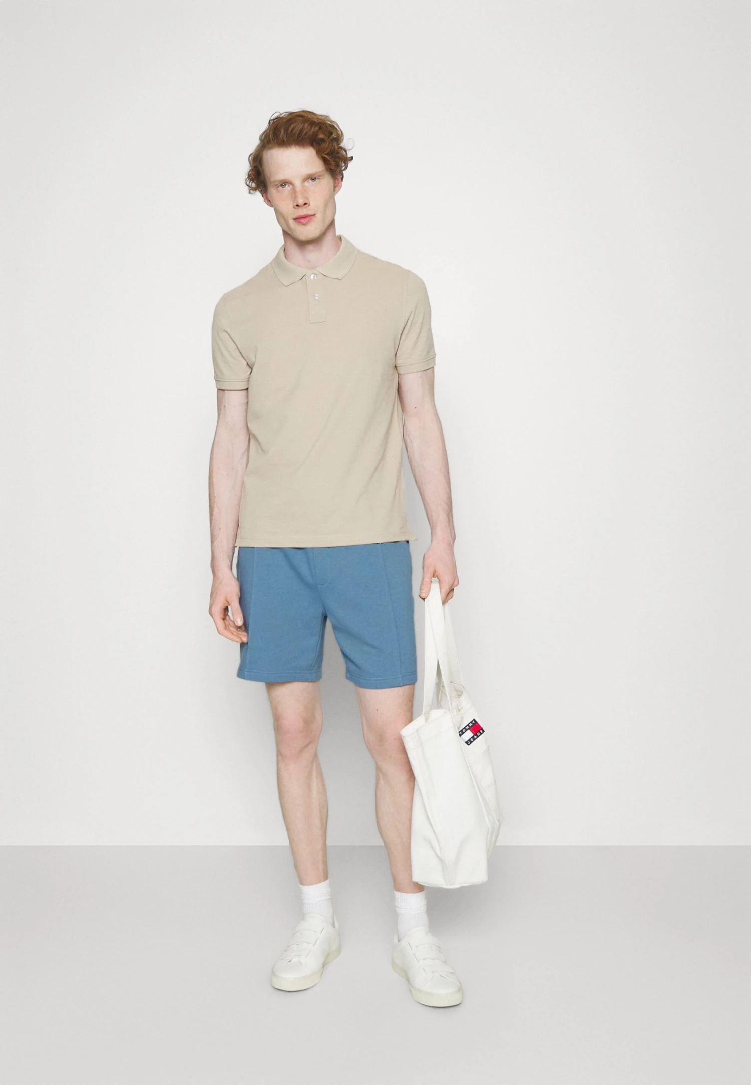 Trainingsbroek - Light Blue Pier One Trainingsbroek - Light Blue -Pier One 07e07096b5fa4a7c9cefa6ceff3e1e44 scaled