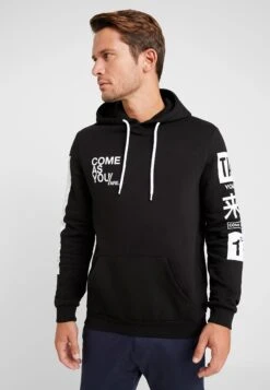 Pier One Hoodie - Black