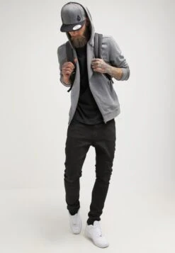 Pier One Slim Fit Jeans - Black Denim 3 Pier One Slim Fit Jeans - Black Denim -Pier One 110ced7bbb2d4b24a8554f83195e2d59