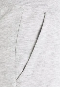 Pier One 2 Pack - Trainingsbroek - Mottled Light Grey/Mottled Dark Blue 11 Pier One 2 Pack - Trainingsbroek - Mottled Light Grey/Mottled Dark Blue -Pier One 12c6ccaf8ea149bba803c59763b574d0