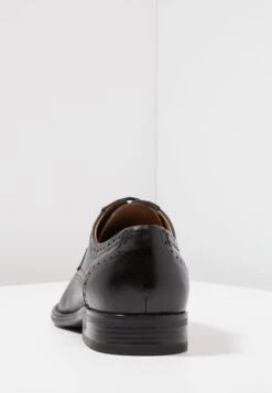 Pier One Leather - Veterschoenen - Black -Pier One 1ca4f41883c64b7893df85a445cd2ee1