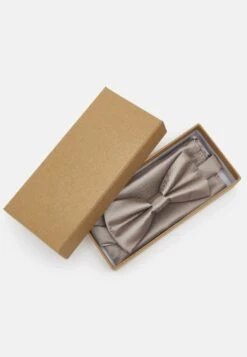 Pier One Set - Pochet - Stone 6 Pier One Set - Pochet - Stone -Pier One 2e20d7fb99604f3ebdc21ea5b1233e9d