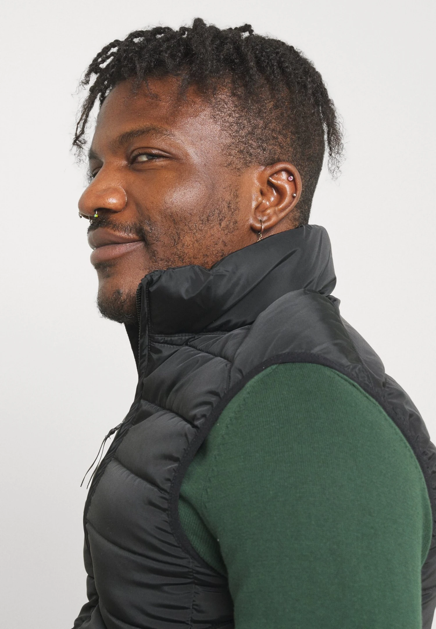 Bodywarmer - Black Pier One Bodywarmer - Black -Pier One 346ee86cc19b49c3b939b6989a1e5346 scaled