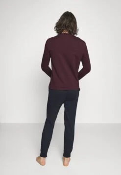 Pier One Pyjama -Dark Blue/Bordeaux -Pier One 34a871e63fd34211ac4e777f2698adc7