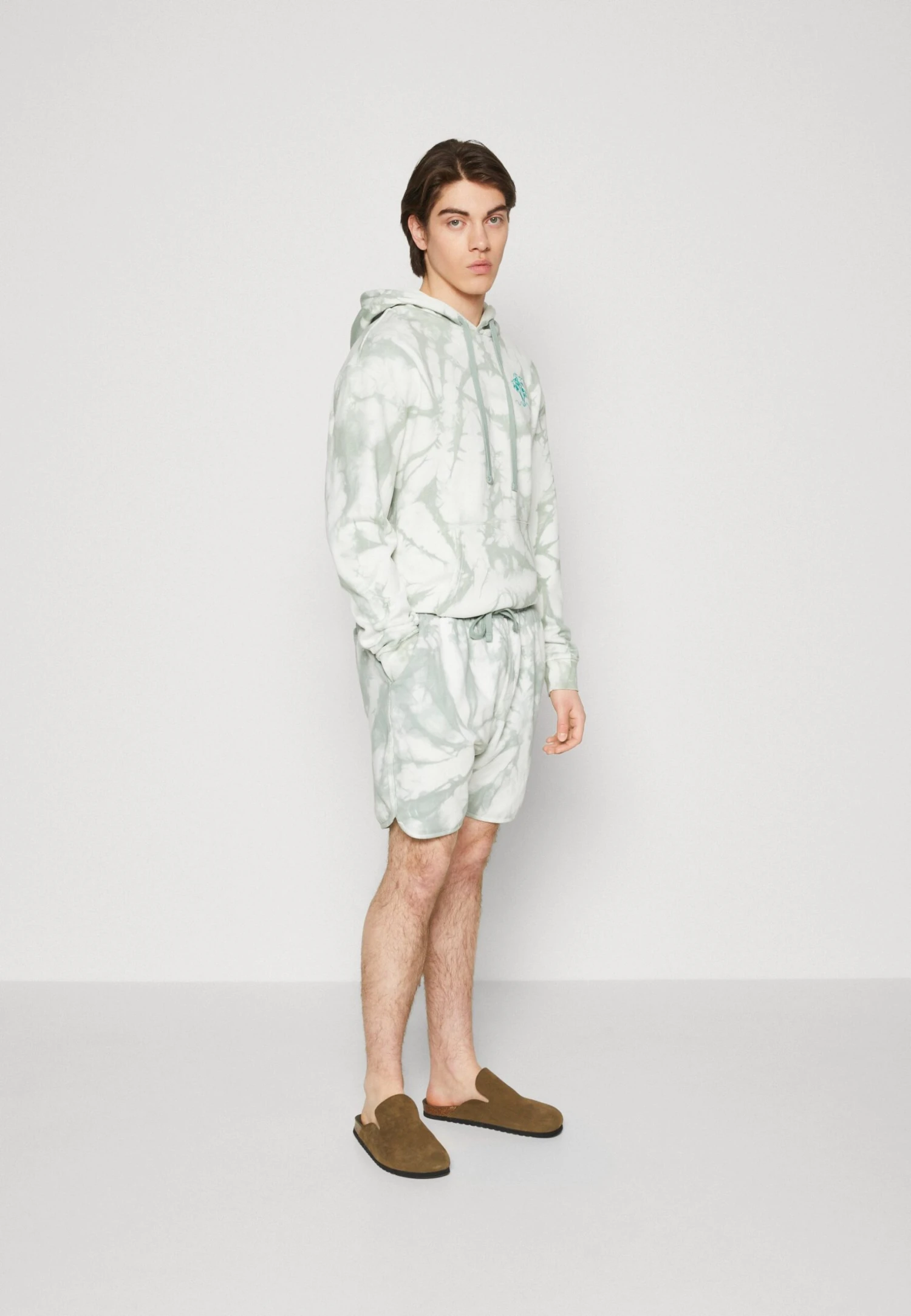 Shorts - Green Pier One Shorts - Green -Pier One 3f0d62f47f584807ab3d5242e246879b scaled