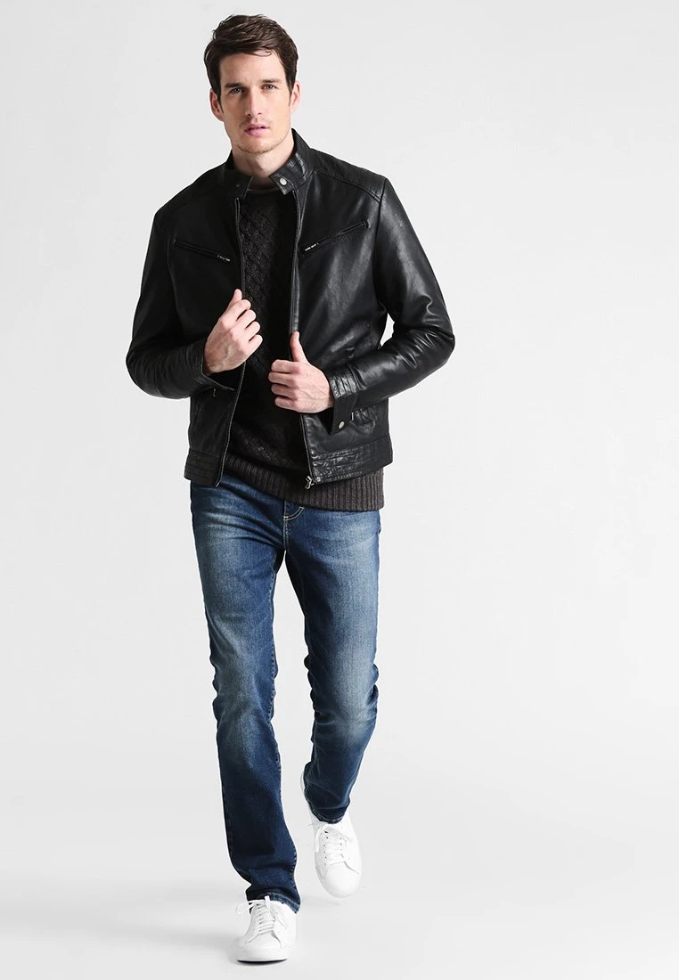 Straight Leg Jeans - Washed Dark Blue Pier One Straight Leg Jeans - Washed Dark Blue -Pier One 4c74582ef98a4988b5544b034db7d908