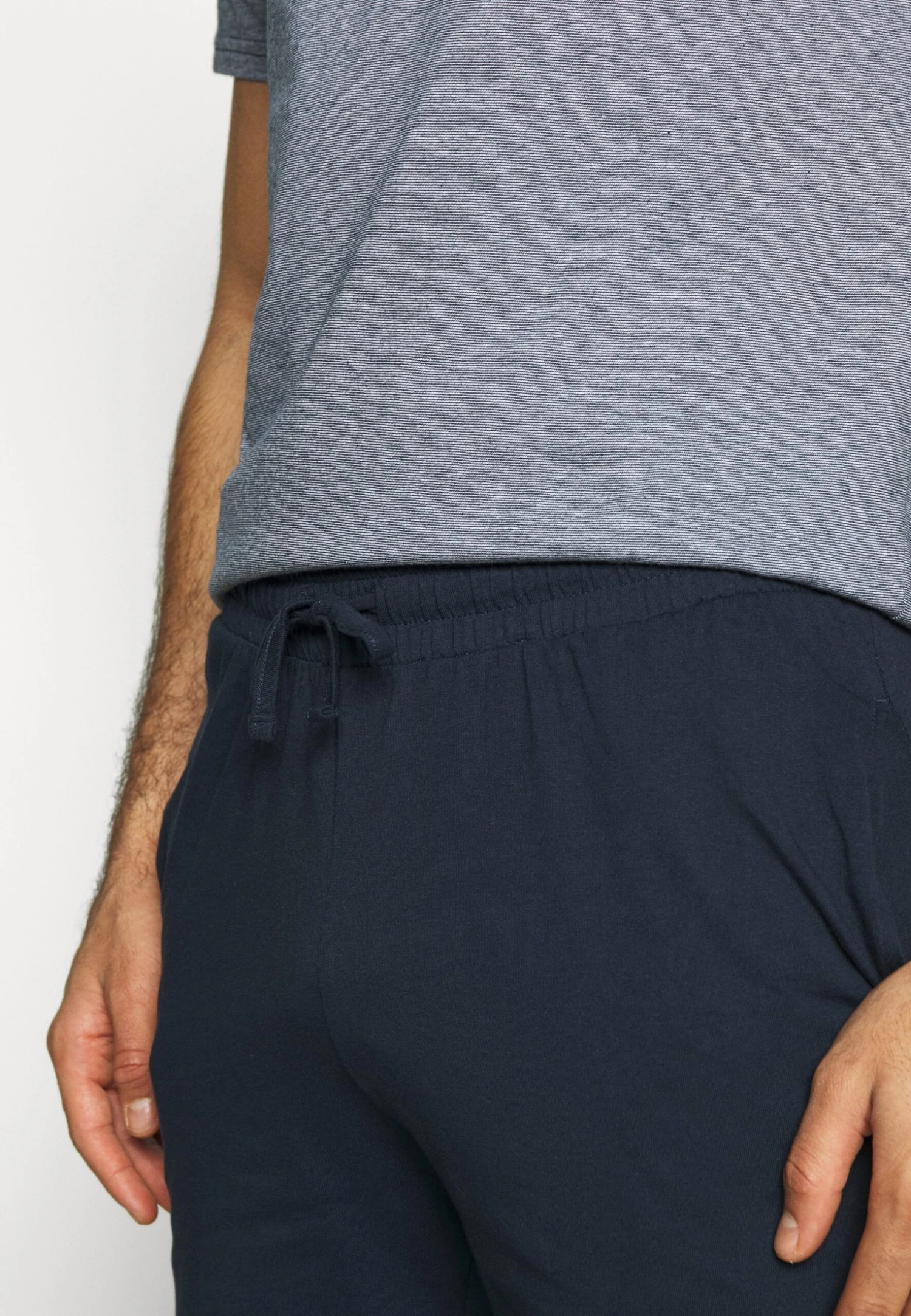 Pyjama - Dark Blue Pier One Pyjama - Dark Blue -Pier One 5cd278190b7e4ca4a9d8e88f3d1570ec scaled