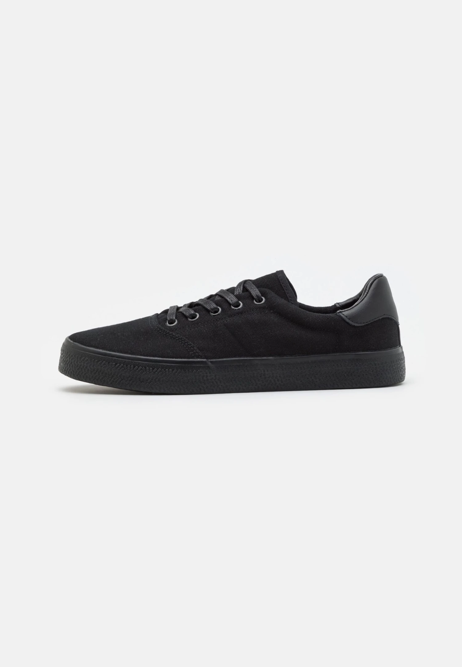 Unisex - Sneakers Laag - Black Pier One Unisex - Sneakers Laag - Black -Pier One 63dc2cef3093475d8b1fb4dd972f3e39 scaled
