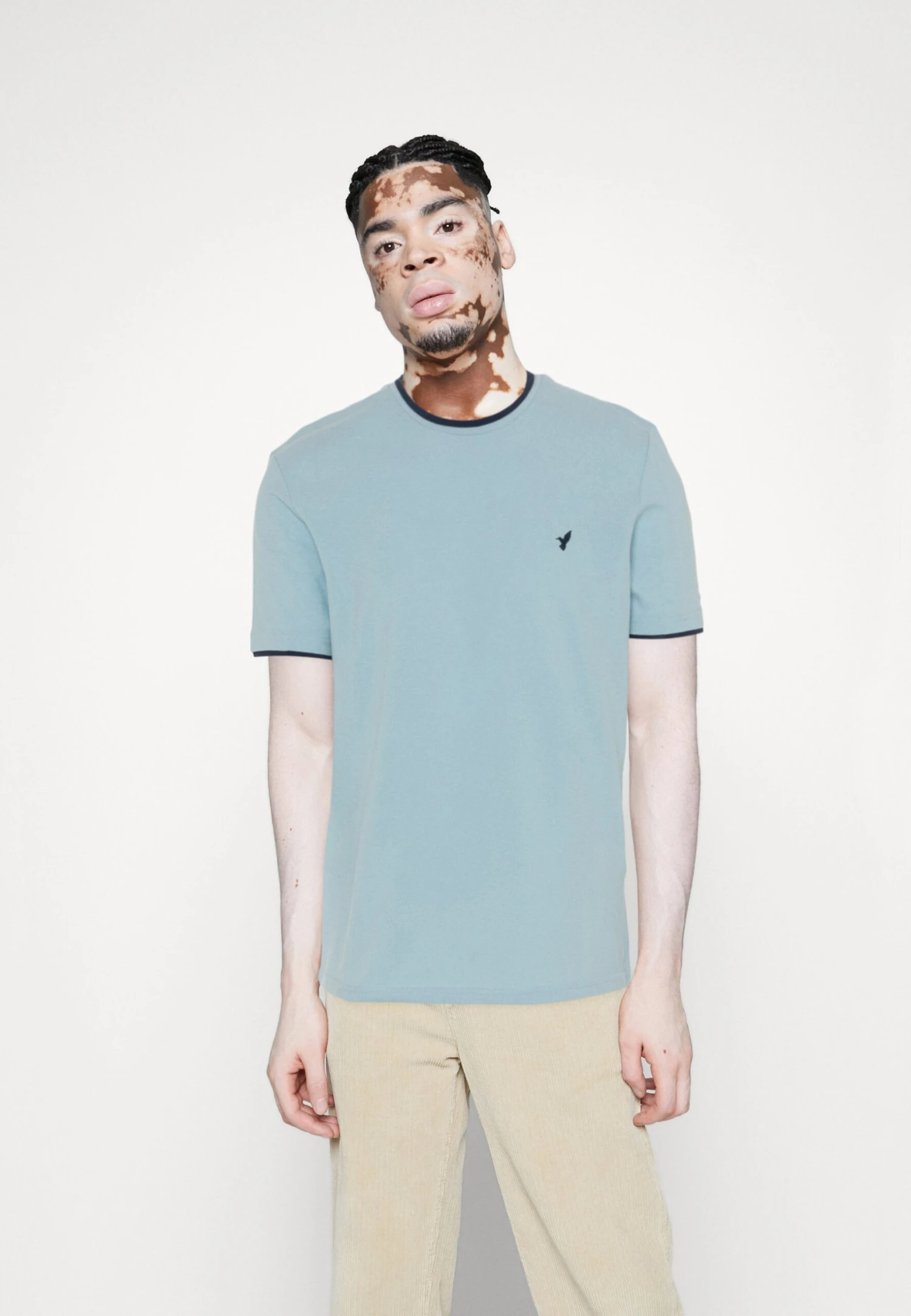 T-Shirt Basic - Light Blue Pier One T-Shirt Basic - Light Blue -Pier One 6744e8ef49334e829bdbdb14a156f288 scaled