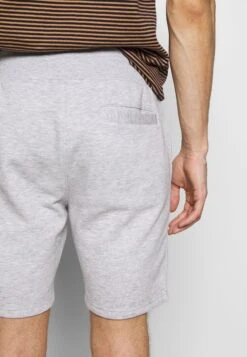 Pier One 2 Pack - Shorts -Light Grey /Black 7 Pier One 2 Pack - Shorts -Light Grey /Black -Pier One 6ba6400f66f84542b84ee27faefc2a3b