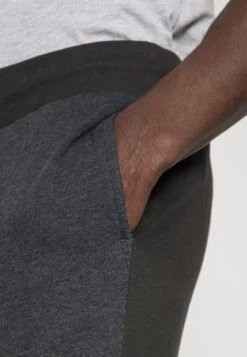 Pier One Trainingsbroek - Dark Grey 5 Pier One Trainingsbroek - Dark Grey -Pier One 7330a65cce2c4272b5ca30f392b2c466