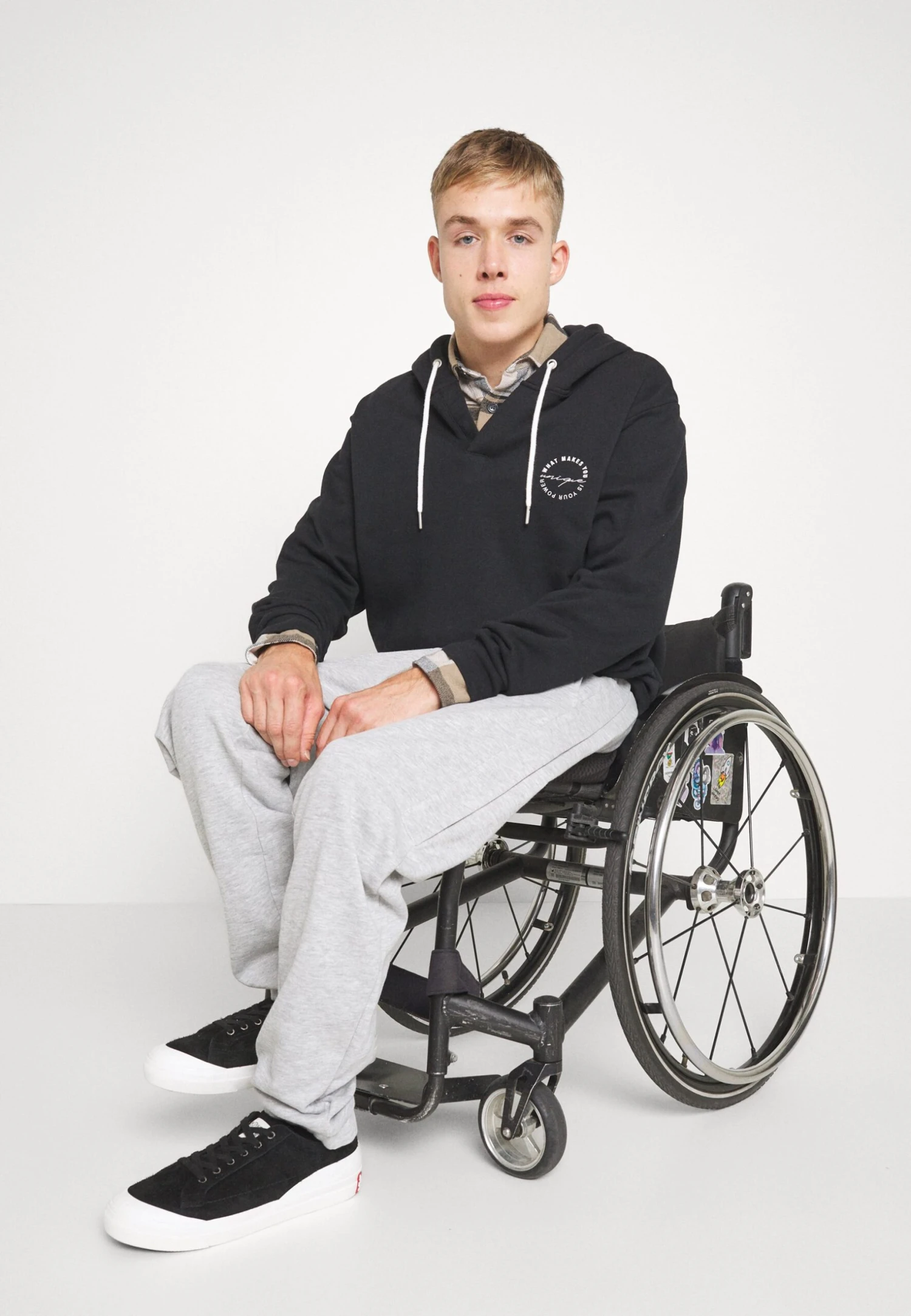 Trainingsbroek - Mottled Light Grey Pier One Trainingsbroek - Mottled Light Grey -Pier One 773a03b4faab4f3fa3492bdf41677c66 scaled