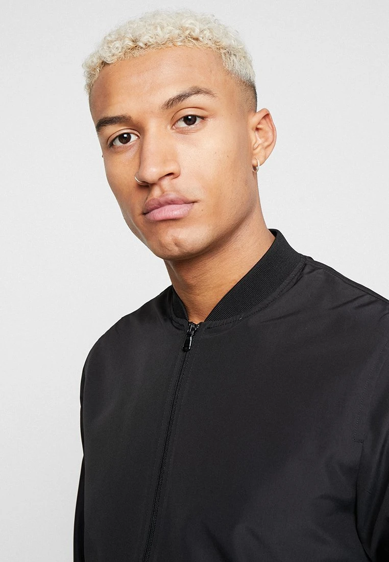 Bomberjacks - Black Pier One Bomberjacks - Black -Pier One 7e02489636174b31bfbb440acacd897d