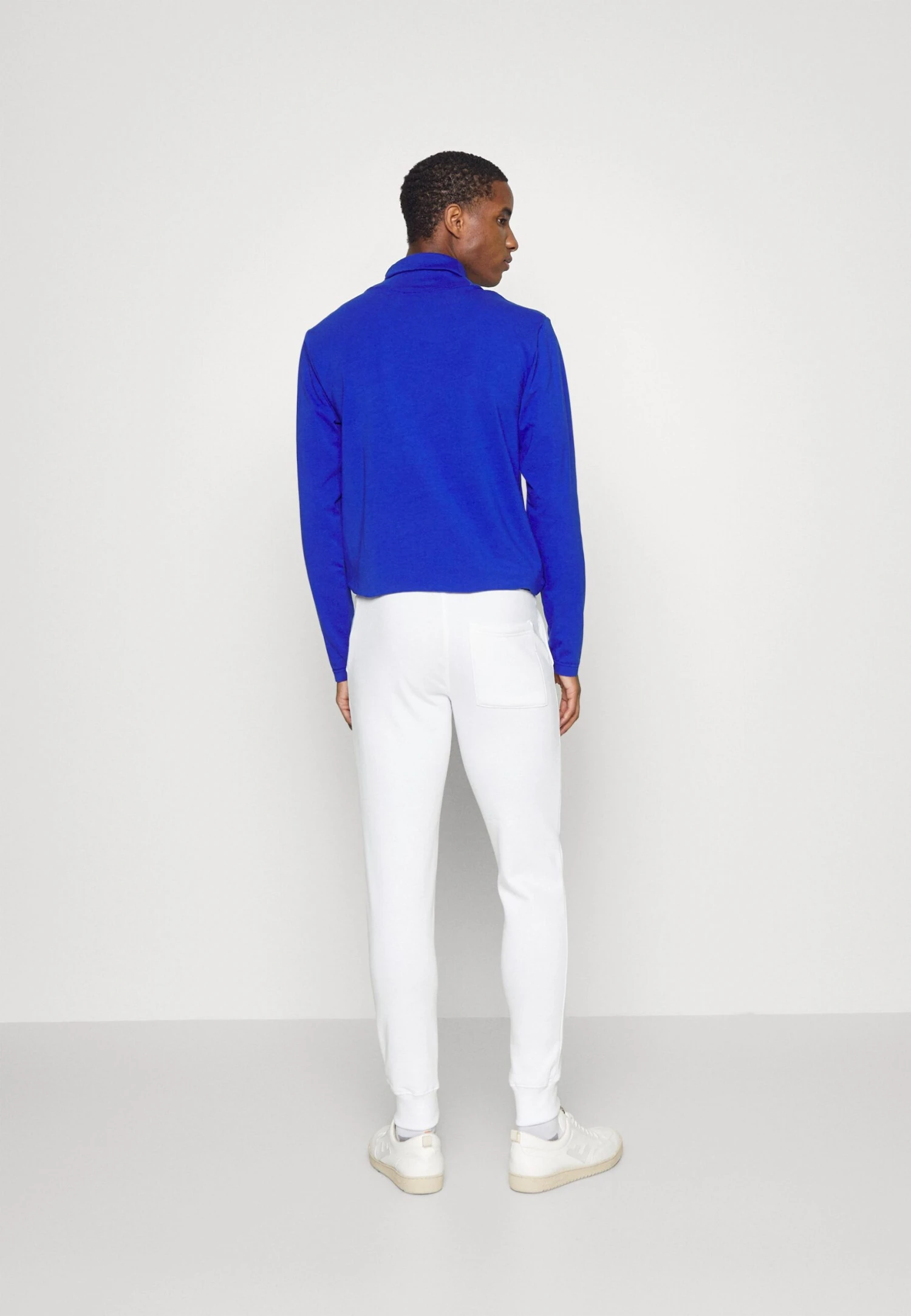 Trainingsbroek - White Pier One Trainingsbroek - White -Pier One 8331affdd7f0488692bf512a43af10d8 scaled