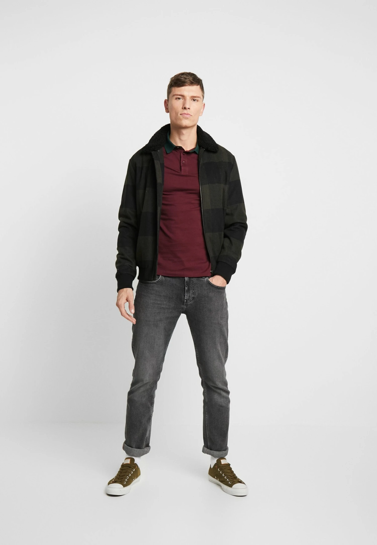 Muscle Fit - Poloshirt - Bordeaux Pier One Muscle Fit - Poloshirt - Bordeaux -Pier One 8f04bc93cb86430fb17b7449fe3c0ce3 scaled