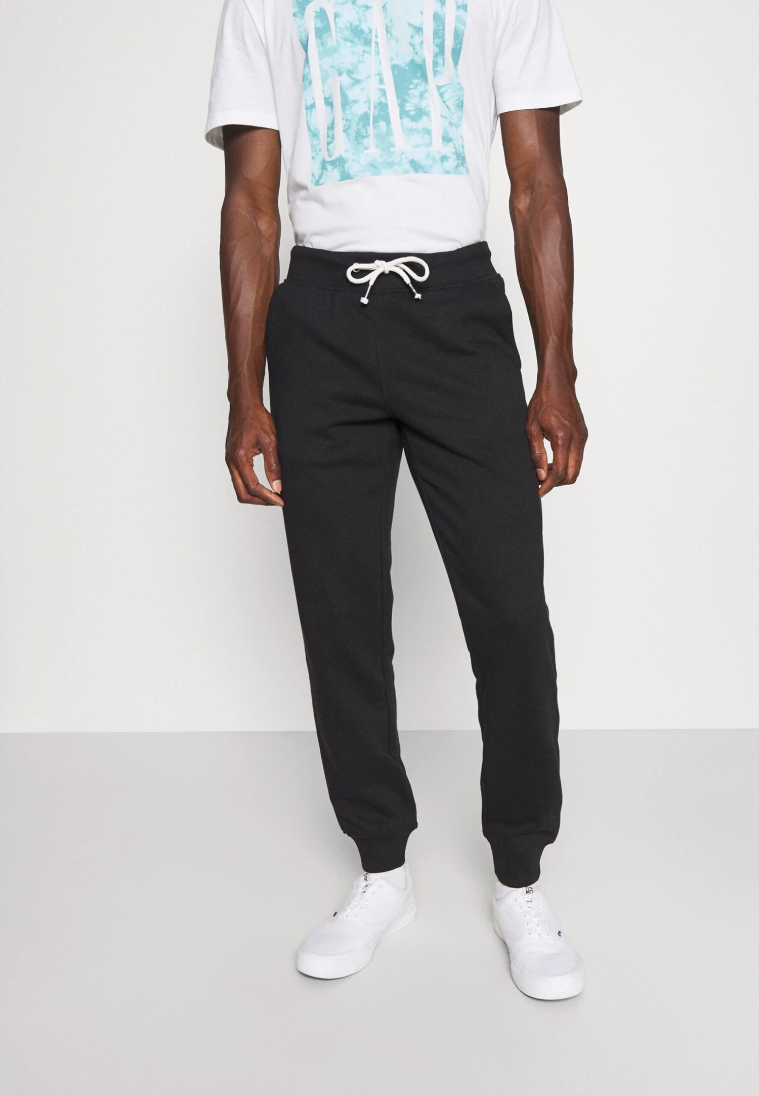 3 Pack - Trainingsbroek - Mottled Light Grey/Mottled Dark Blue/Black Pier One 3 Pack - Trainingsbroek - Mottled Light Grey/Mottled Dark Blue/Black -Pier One 8f1fe30de9a6472ab4f0f15b9ef047d2 scaled