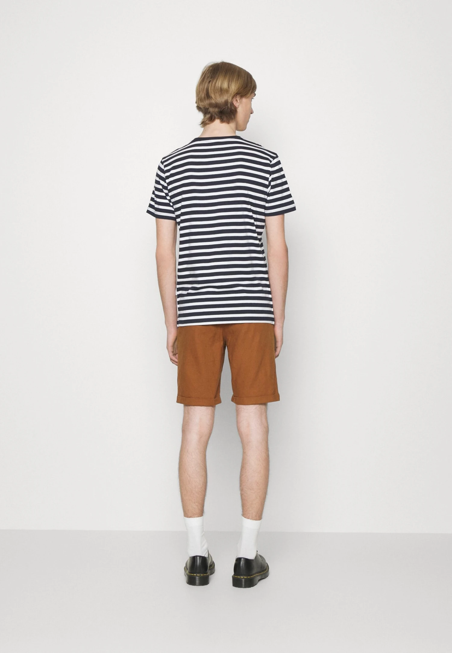 Linen Blend Drawcord Shorts- Shorts - Brown Pier One Linen Blend Drawcord Shorts- Shorts - Brown -Pier One 9e7cc22f52104862bcbac266f2719127 scaled