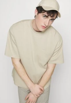 Pier One T-Shirt Basic - Beige -Pier One 9ec49de4e17d477cafc4f77aa4f6354c