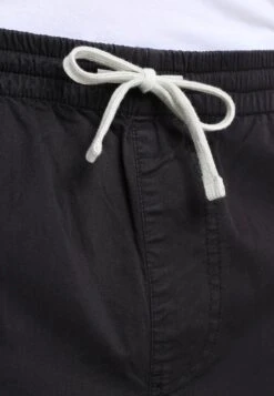 Pier One Shorts - Black 5 Pier One Shorts - Black -Pier One 9f67cde4cf9e48939327be4614db0364