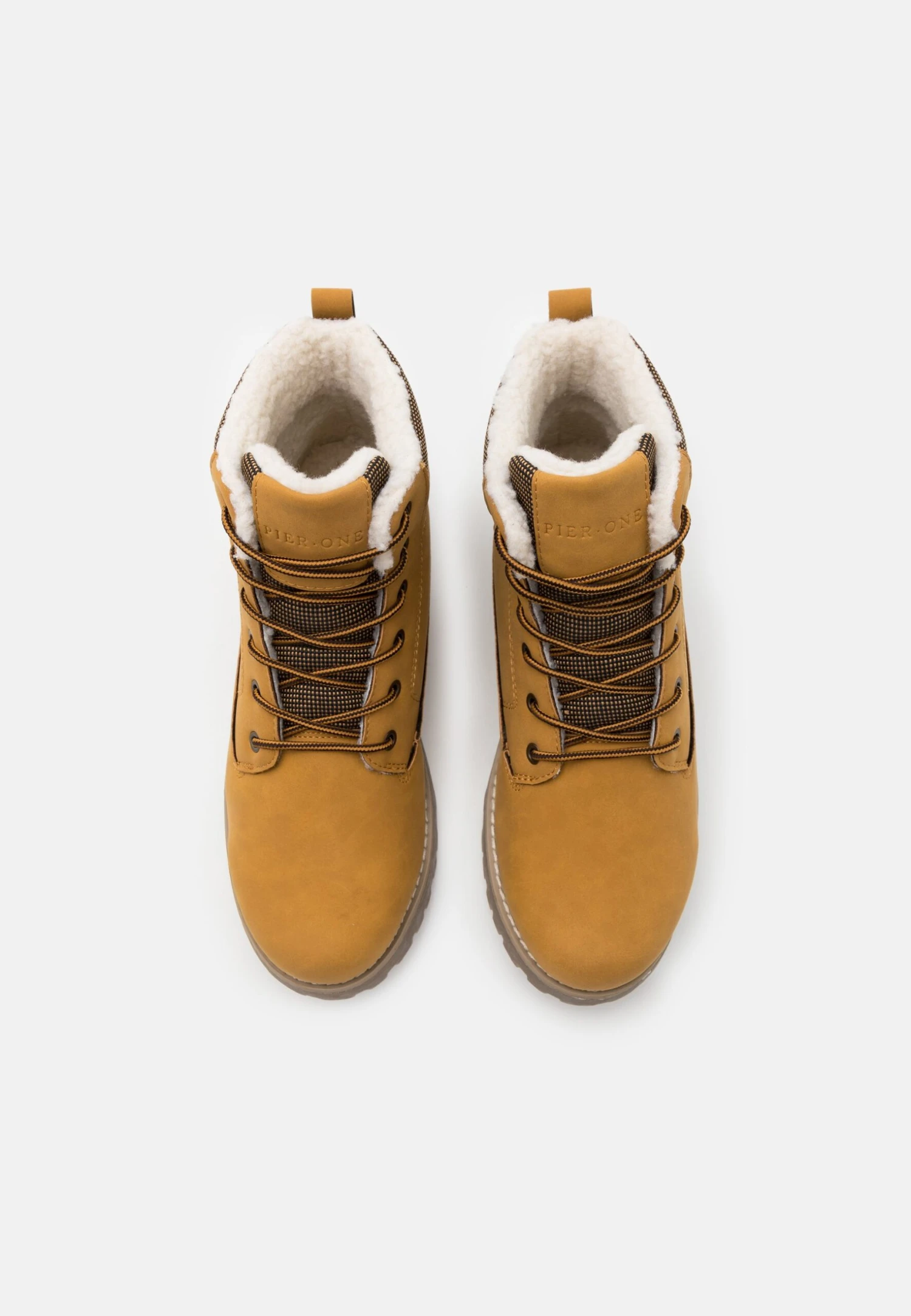 Veterboots - Camel Pier One Veterboots - Camel -Pier One b121e8d24d2a4aad975e3cc38697e3a7 scaled