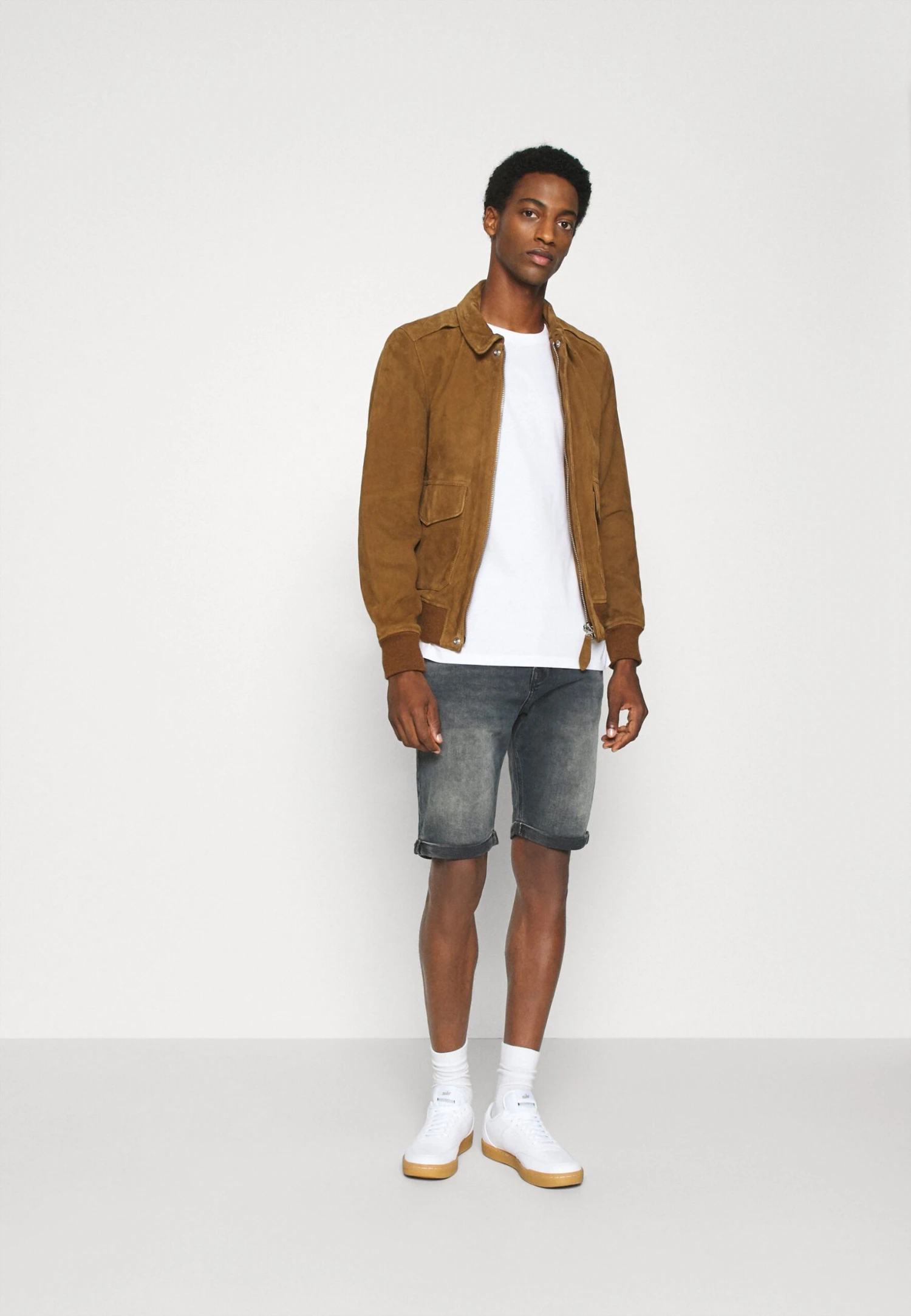 T-Shirt Print - White Pier One T-Shirt Print - White -Pier One b9bebb64db3347e69936fd9ee12bd260 scaled