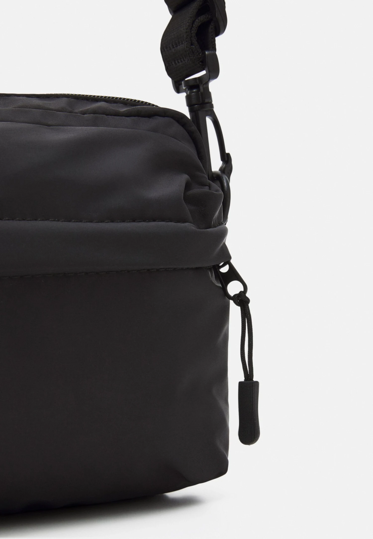 Schoudertas - Black Pier One Schoudertas - Black -Pier One be6c257be3b546028e24d7920c8d915e scaled