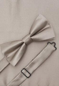 Pier One Set - Pochet - Stone 7 Pier One Set - Pochet - Stone -Pier One c079acf21d984f87a5a118594b813079