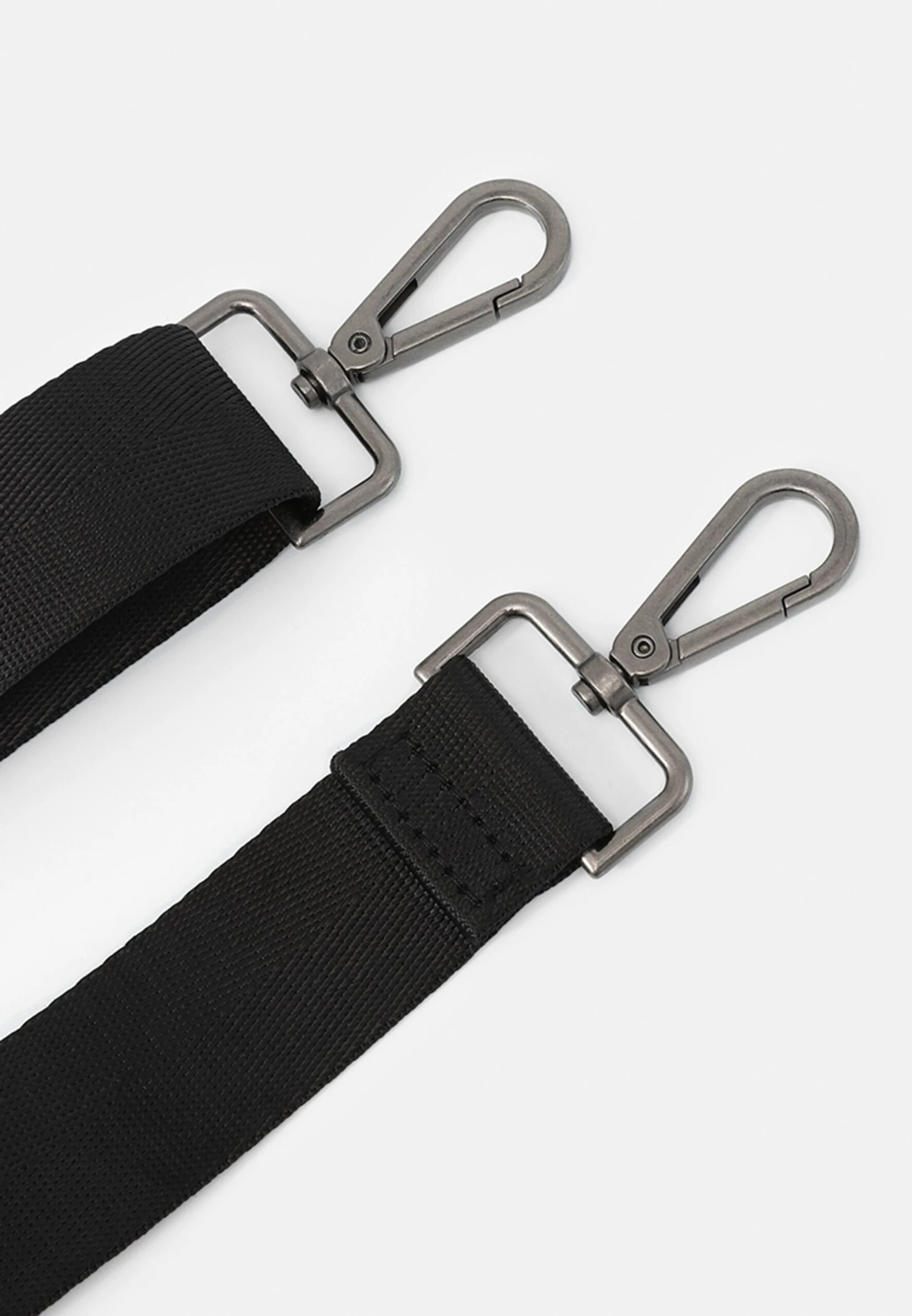 Aktetas - 802 - Black Pier One Aktetas - 802 - Black -Pier One ca2bce1b647d4077a05a94838999958f scaled