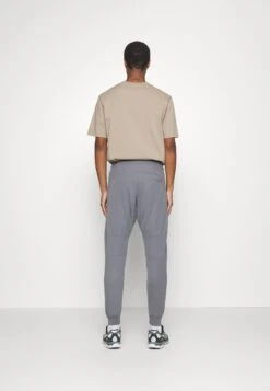 Pier One Trainingsbroek - Dark Grey -Pier One d666750459d94c8ea69b6648f54c3e51