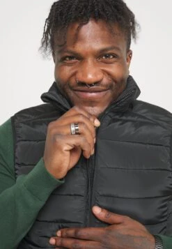 Pier One Bodywarmer - Black 8 Pier One Bodywarmer - Black -Pier One df3977bebe484975899d564025048a02