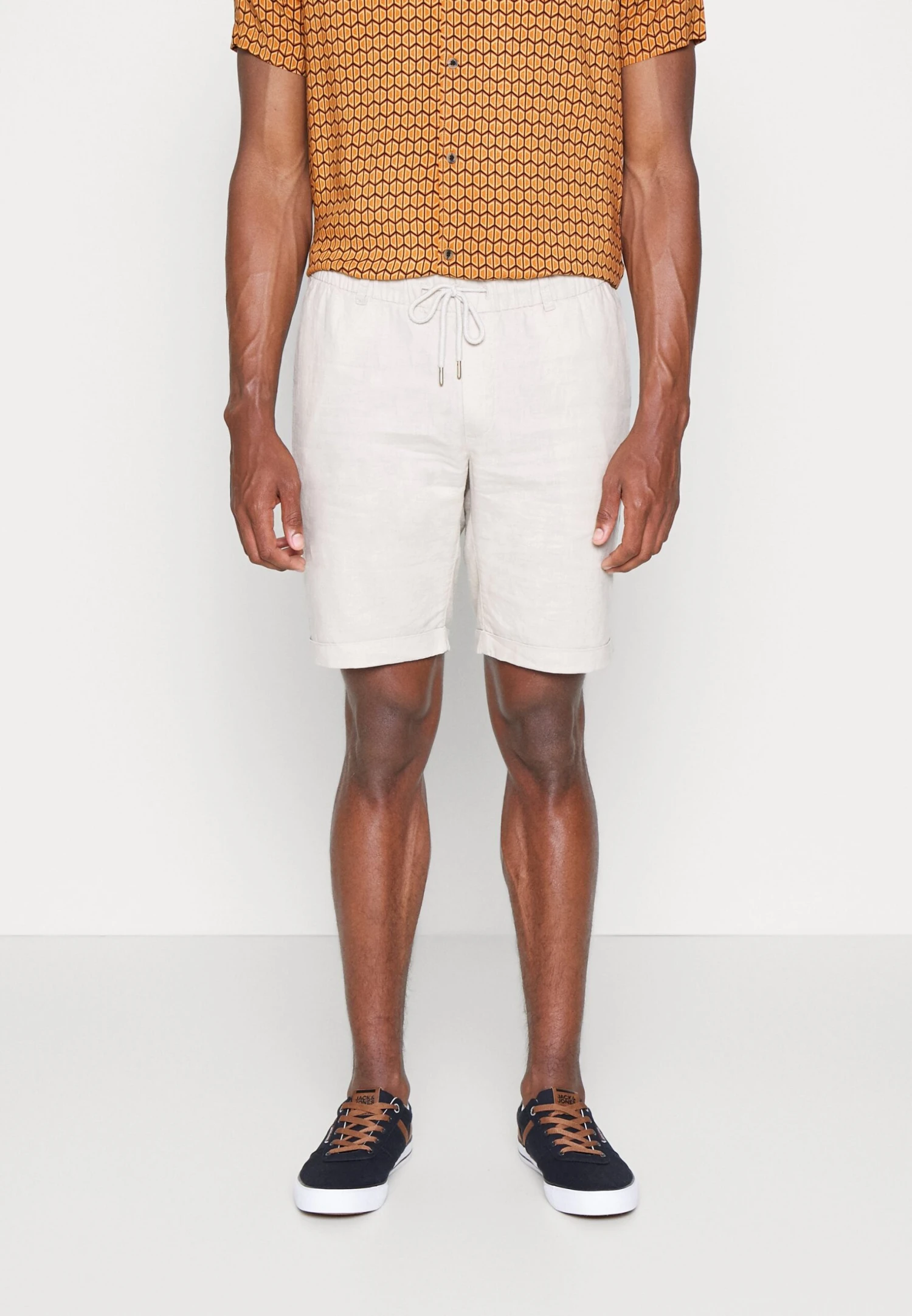 Linen Blend Drawcord Shorts- Shorts - Beige Pier One Linen Blend Drawcord Shorts- Shorts - Beige -Pier One e1eb8ad428564dfb8727d9aeaa0a8f0f scaled