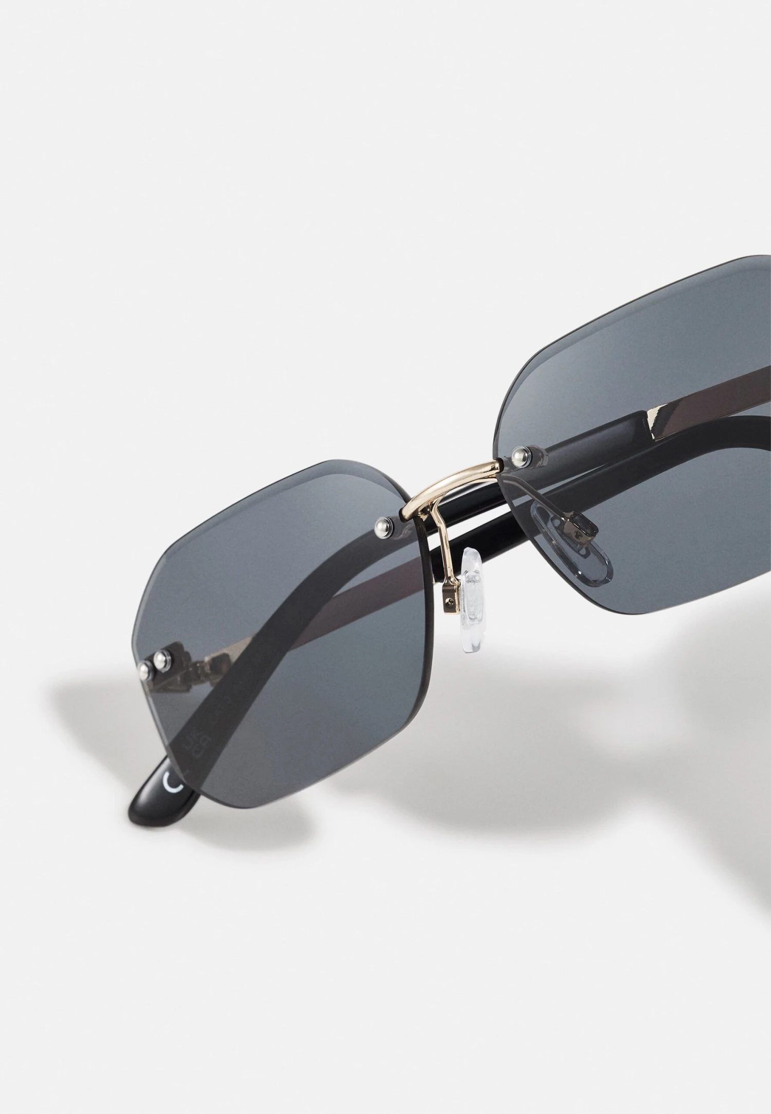 Unisex - Zonnebril - Black Pier One Unisex - Zonnebril - Black -Pier One ec1440da36d84c4cab411fe4e36066e2 scaled