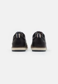 Pier One Sportieve Veterschoenen - Black -Pier One f13b42aba36a4d189d4cc97d5a91ccb2