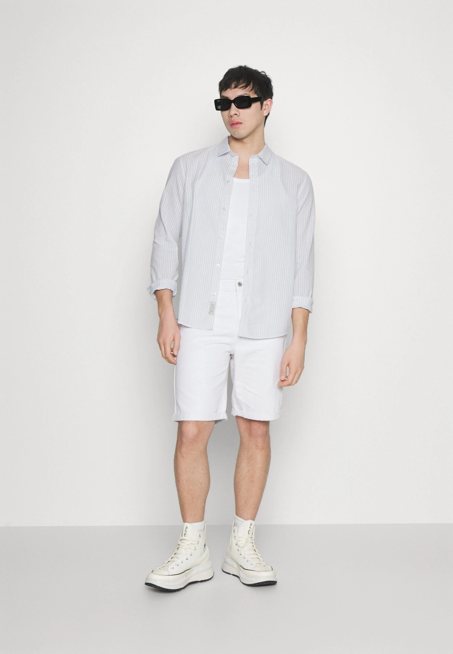 Overhemd - White/Light Blue Pier One Overhemd - White/Light Blue -Pier One f1decf366aa440fa981a45f339af8a27 scaled